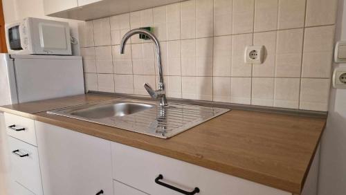 Kofinaki apartment 2 in Tychero