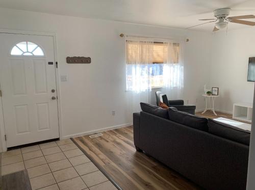 Lovely 2- Bedroom Duplex in Pueblo West thumb 2