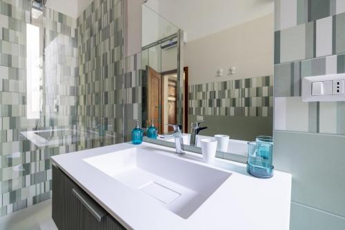 Luxury apartment in the Heart of Rome - near metro A and B, Řím (fotografie 2)