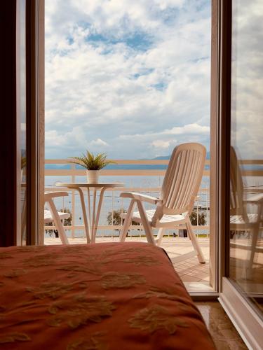 Hotel Benacus Torri del Benaco 4