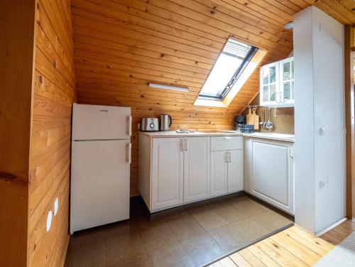 virtuve, Apartments Škantar (Apartments Skantar) in Bohiņsko Jezero