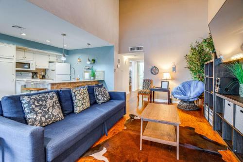 Lago Vista Golf Getaway with Decks and Pool Access! in Lago Vista, USA