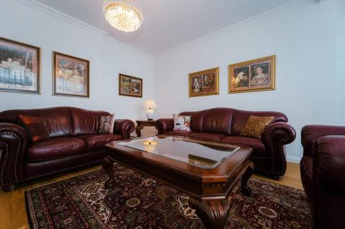 Engadin Spacious and Central 2BDR