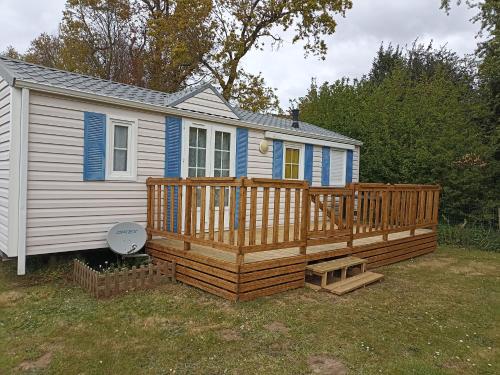 Mobil-home dans camping municipal - Camping - Kermaria-Sulard