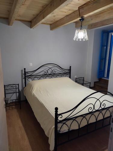Loukas, Galaxidi (photo 6)