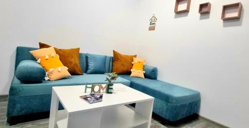 Flower home 10, Sofie
