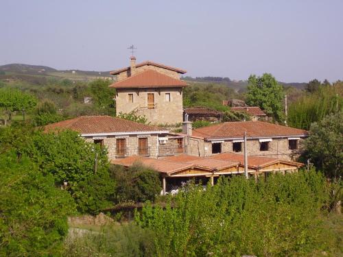 Casa Rural Ropino