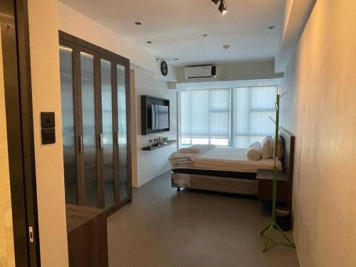 Benson Apartment Pakuwon Mansion 1