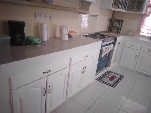 Theo Alluring Maison in Marisule