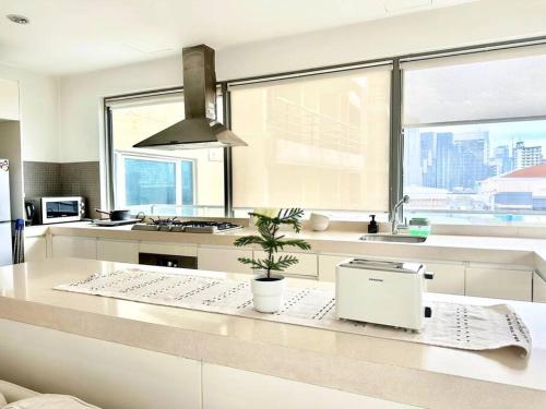 Bintang Fairlane Residence Cozy Fam Suite - 2B2R - image 12
