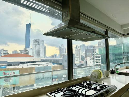 Bintang Fairlane Residence Cozy Fam Suite - 2B2R - image 9