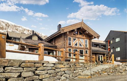 Five-Bedroom Holiday Home