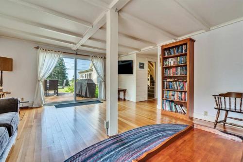 Seaside Serenity Farmhouse