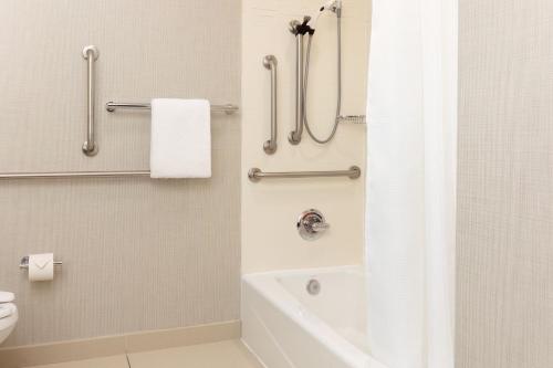 Residence Inn by Marriott Columbus Polaris - image 11