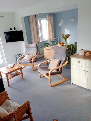 1 Bell Lodge Thorpeness - main image