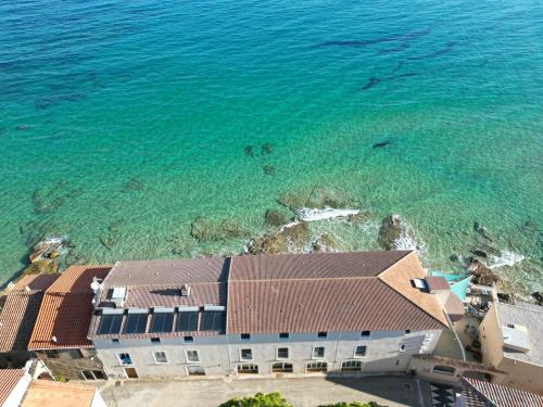 Hotel Beau Rivage - image 9