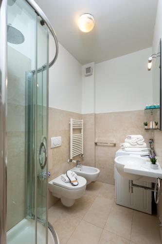 Apartment with Sea View image 10