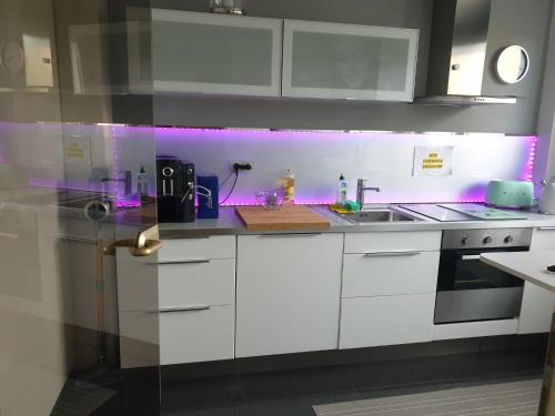 Apartment im Grünen zwischen Messe & Flughafen Köln!, Cologne