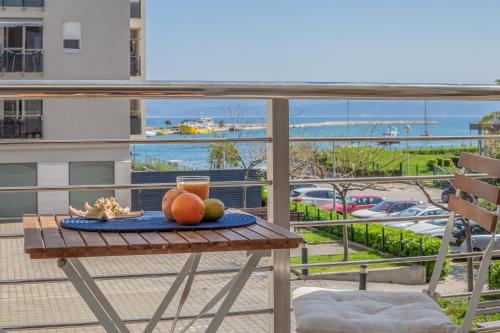 AP 6+2 in one of the most luxury building in Omis, Омиш (фото 2)