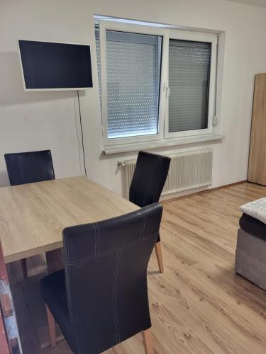 Schöne 2 Zimmer Wohnung im Herzen von Gleisdorf - Apartment