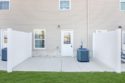 Make Lemonade in luxury w king bed and free parking plus 40 minutes to Nashville, Clarksville (foto 2)