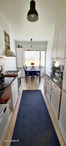 Cozy and comfortable room in Helsinki 1