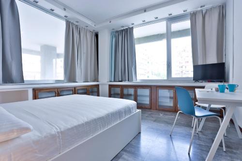 Lo Studio - Piazza della Concordia & Sea View Apt, Salerno (foto 5)