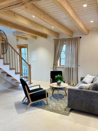 Poeto Namas Art Poeto Namas Art