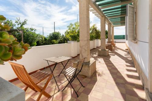 BLife Salinya private rooms at N125 in Mandil