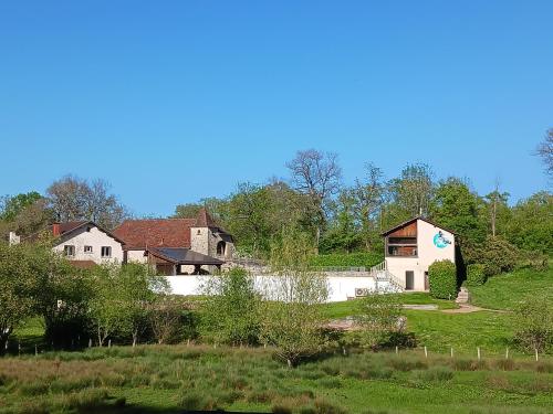 Camping Domaine Papillon - Camping - Reyrevignes