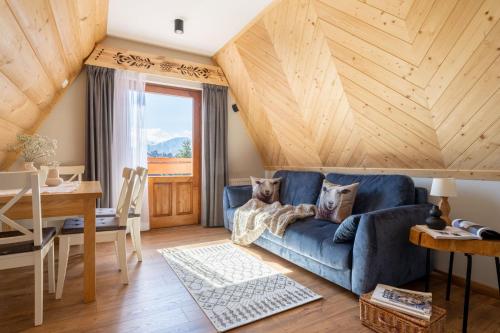 2 bedrooms, 4 beds