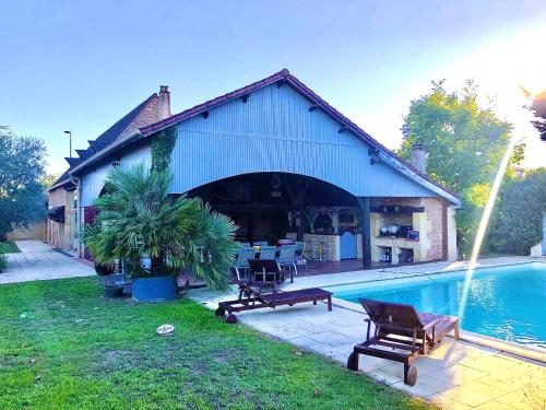 Maison de vacances tout confort, piscine privée & équipements uniques, DORDOGNE - Location saisonnière - Lamonzie-Saint-Martin