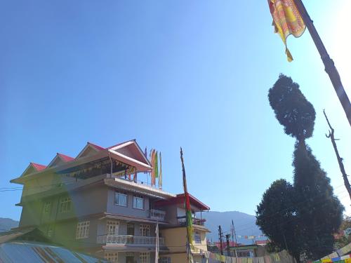 Viesnīcas āriene, Bikers Den Zuluk in Zuluk