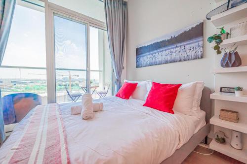 Cozy Marina Studio-Walk to Beach, Shops & Dining, Dubai (foto 3)