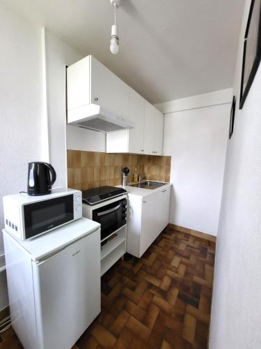 Зручності, St-Quentin-en-Yvelines Plusieurs appartements avec parking in Траппе