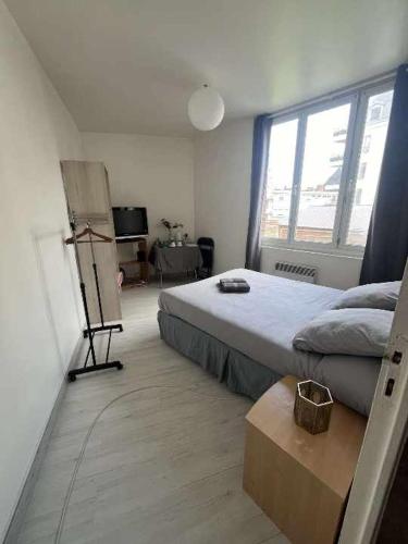 Chambre double privée chez l'habitant, très bon emplacement avec parking privé et grand jardin - Pension de famille - Dieppe