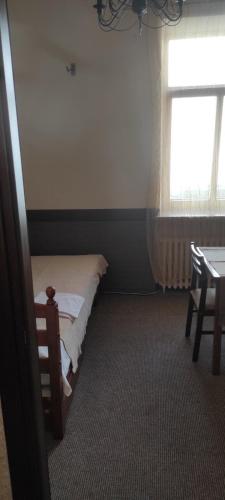 Hostel Lux 3