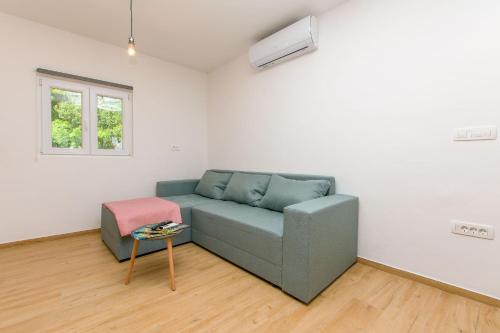 Apartment Petea - image 8
