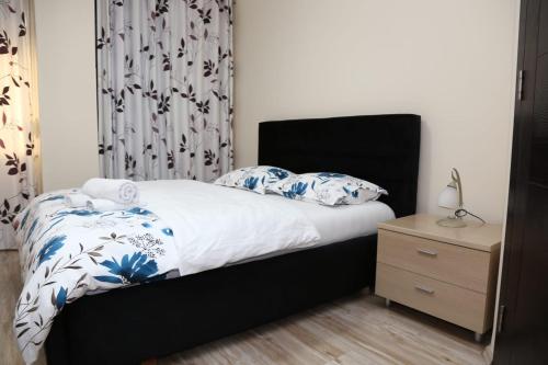 Ergi’s Host Apartment, Tirana (photo 8)