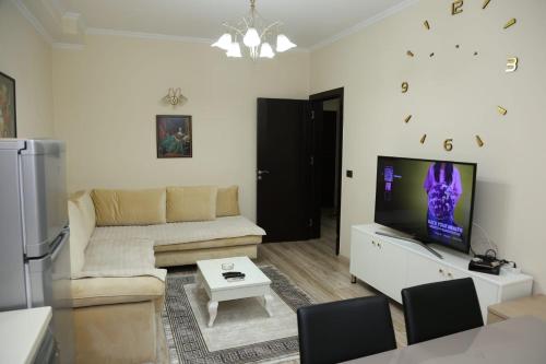 Ergi’s Host Apartment, Tirana (photo 2)