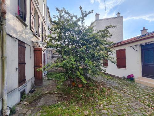 Comfy Parisian studio! in Ivry-sur-Seine