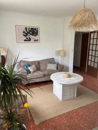 Appartement dans maison avec piscine et jardin 4 ou 6 personnes