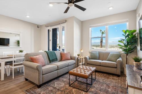Desert Oasis condo