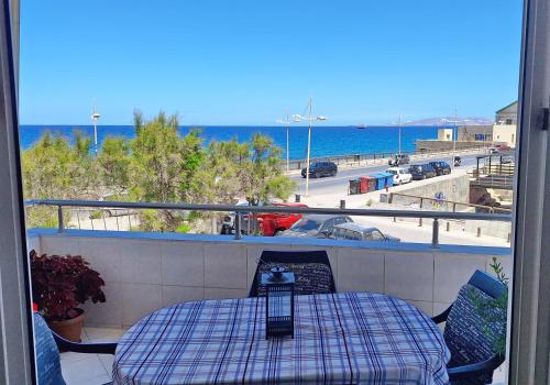 Maria's urban seaview apartments 5