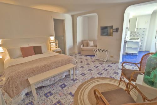 Villa Ravino Aparthotel - Tap to explore photos