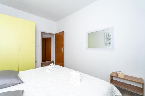 Apartment Srecko - image 5