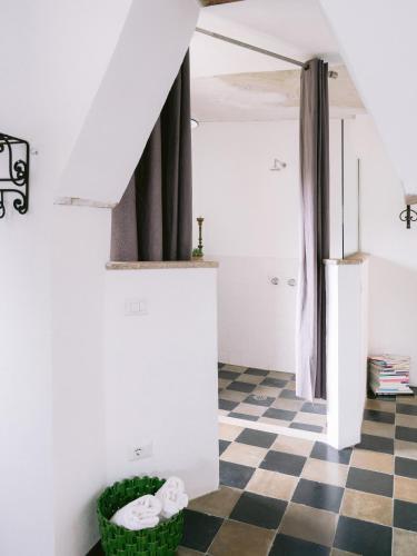 Zuhanyzó, Casa Aquadulza in Tremezzo
