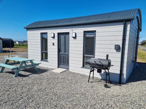 Iekārtas, Easkey Glamping Village in Easky
