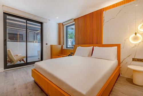 Dulcet Hotel Room Type - Double Room with Spa Bath