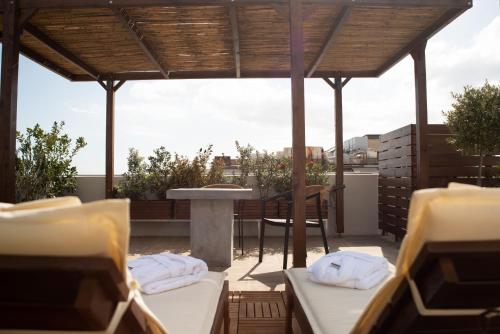 Private Rooftop - Acropolis view - Jacuzzi - Metro, Ateny (zdjęcie 6)